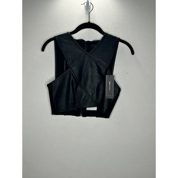 NWT BCBGMAXAZRIA Black Leatherette Nyella Criss Cross Sleeveless Crop Top XS - Picture 8 of 11